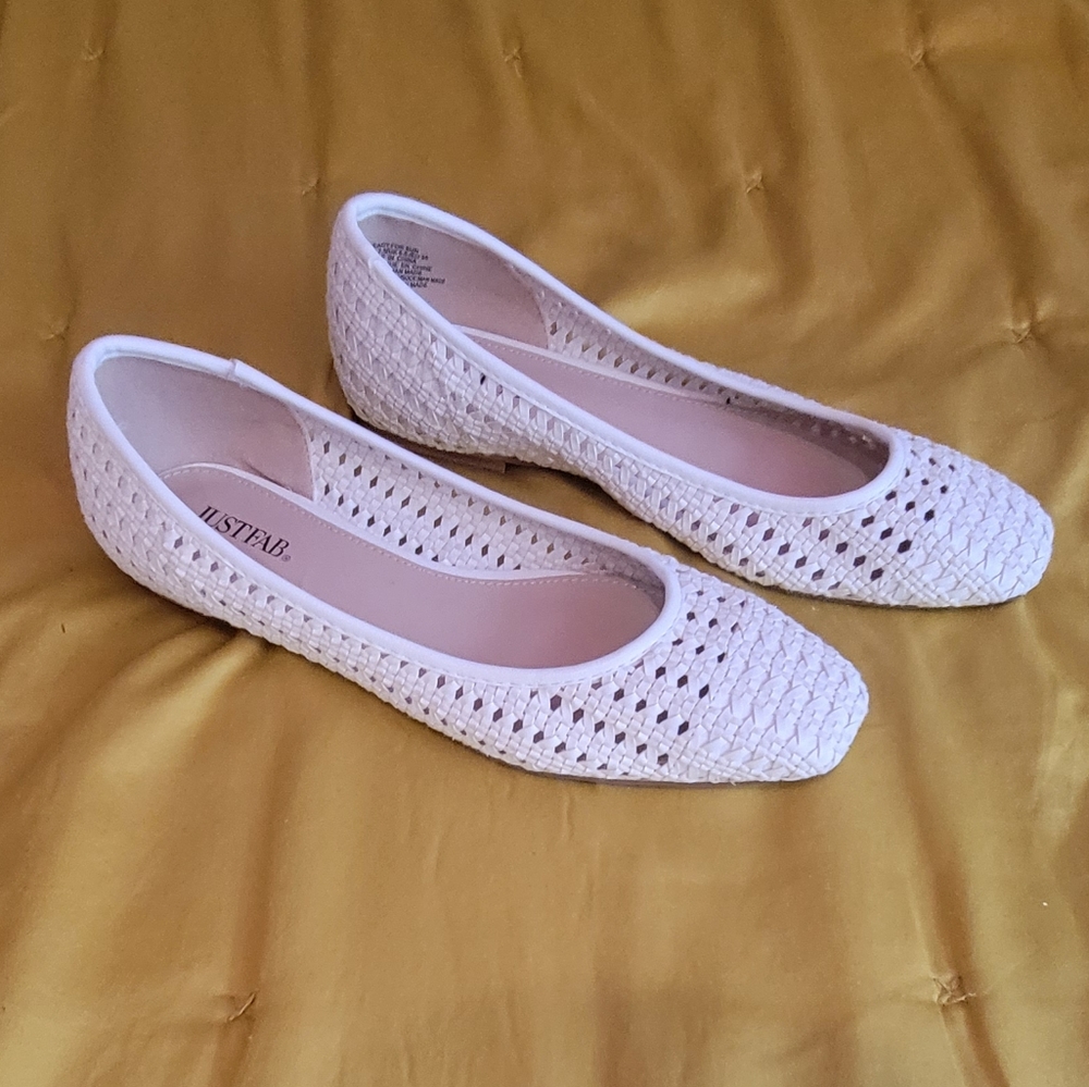 Off white faux leather knitted flats